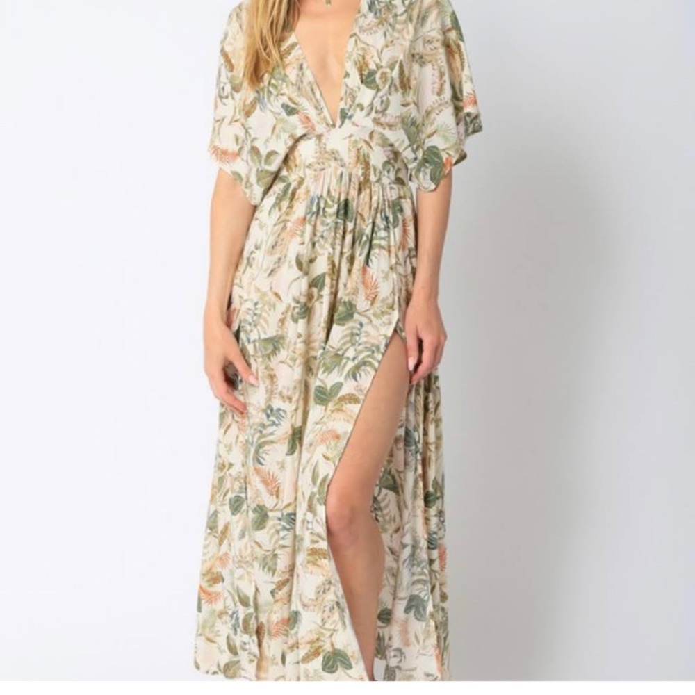 Olivaceous tropical print dress